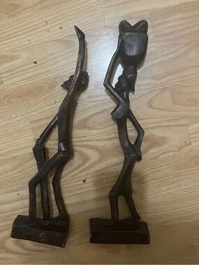Hand-Carved Brown Wooden Cat Sculpture Set - Decorative Home Art